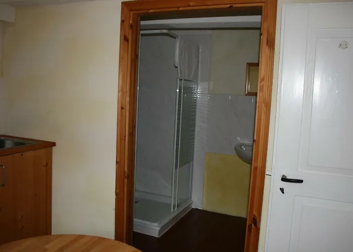 דירה Cafe Brennnessel *